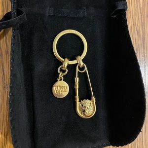 Brand new Versus Versace Gold Lion Head Safety Pin Key Chain